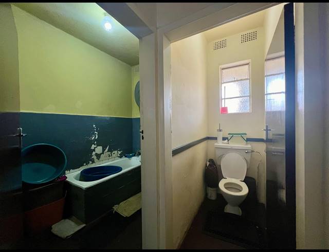 420M² APARTMENT BLOCK FOR SALE IN ROSETTENVILLE